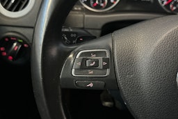 harmaa Volkswagen Tiguan 2014 kuva 18.