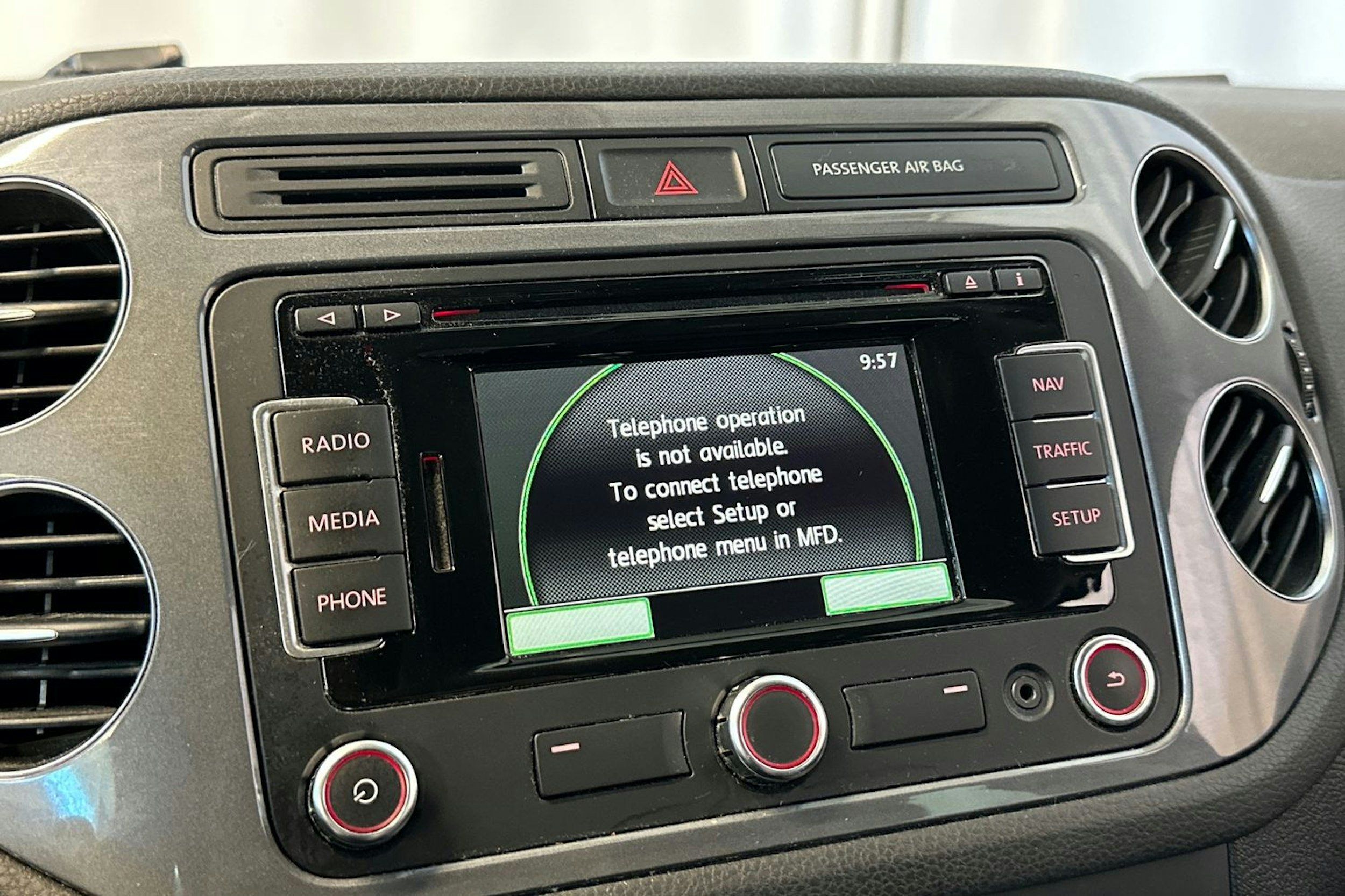 harmaa Volkswagen Tiguan 2014 kuva 26.