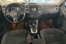 Sininen Volkswagen Tiguan 2014 kuva 7.