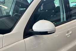valkoinen Volkswagen Tiguan 2014 kuva 15.