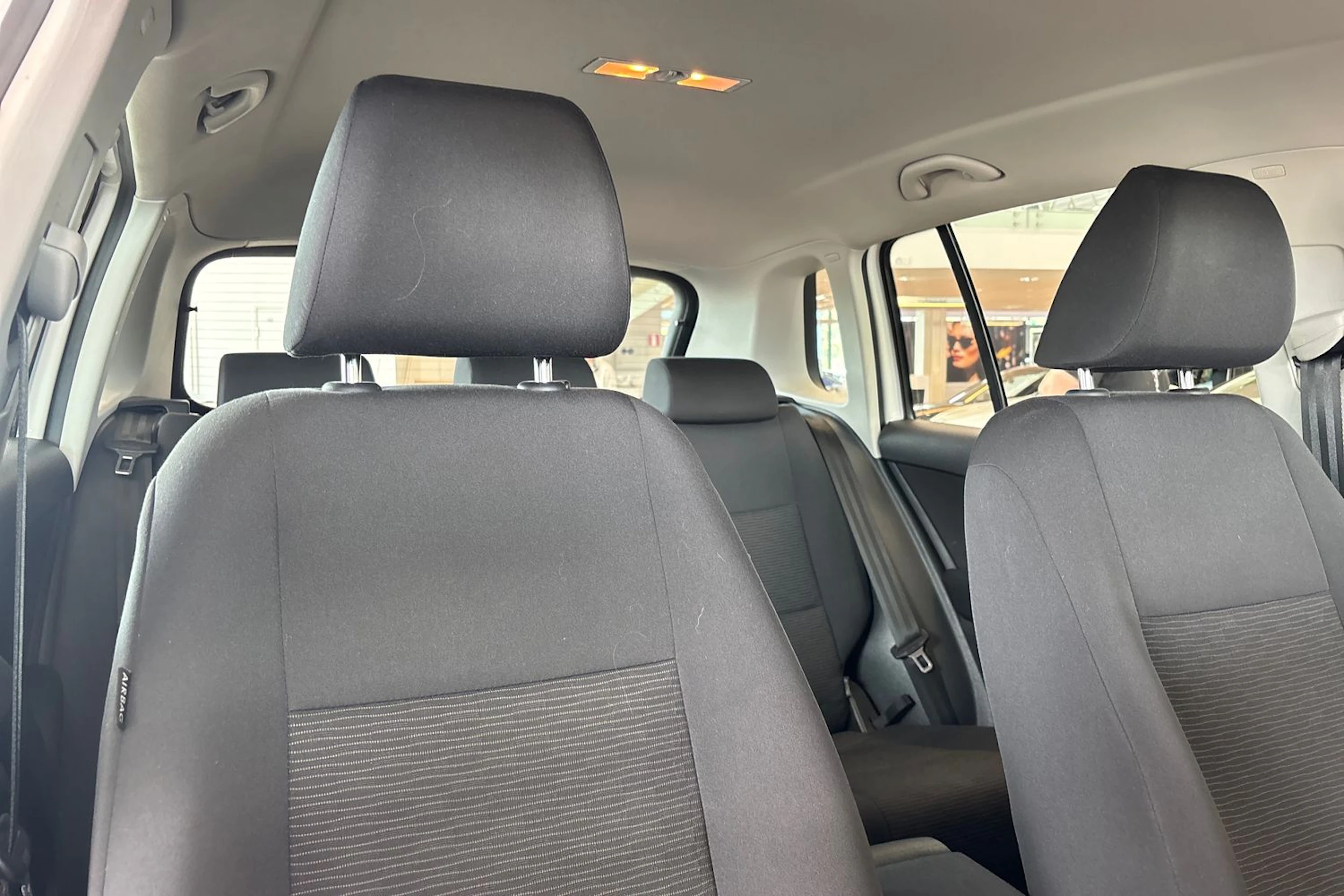 valkoinen Volkswagen Tiguan 2014 kuva 19.