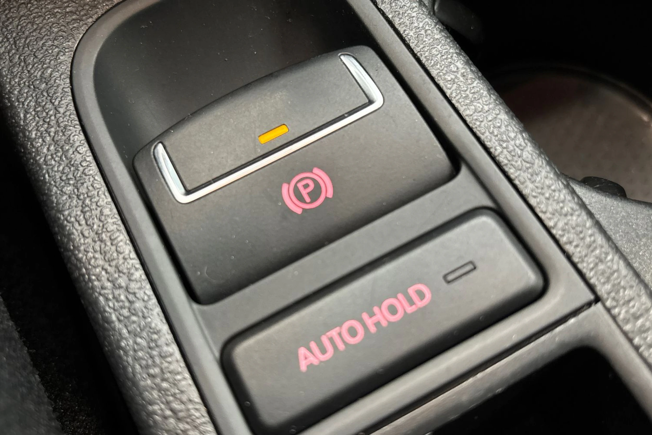 valkoinen Volkswagen Tiguan 2014 kuva 23.