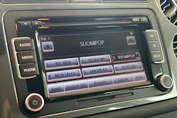 valkoinen Volkswagen Tiguan 2014 kuva 27.