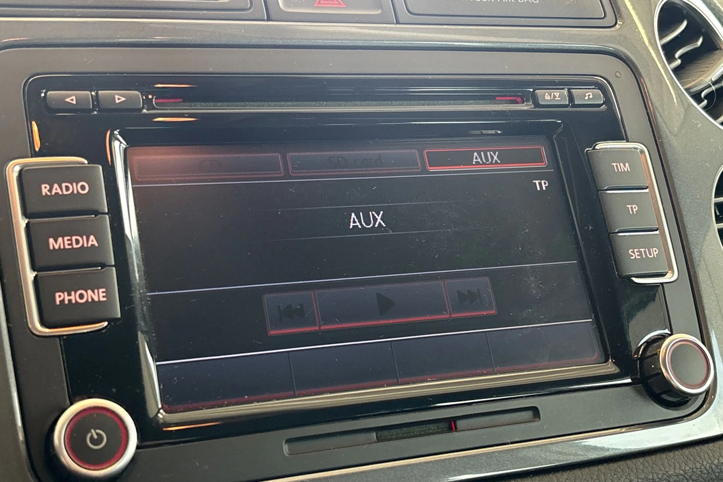 valkoinen Volkswagen Tiguan 2014 kuva 28.