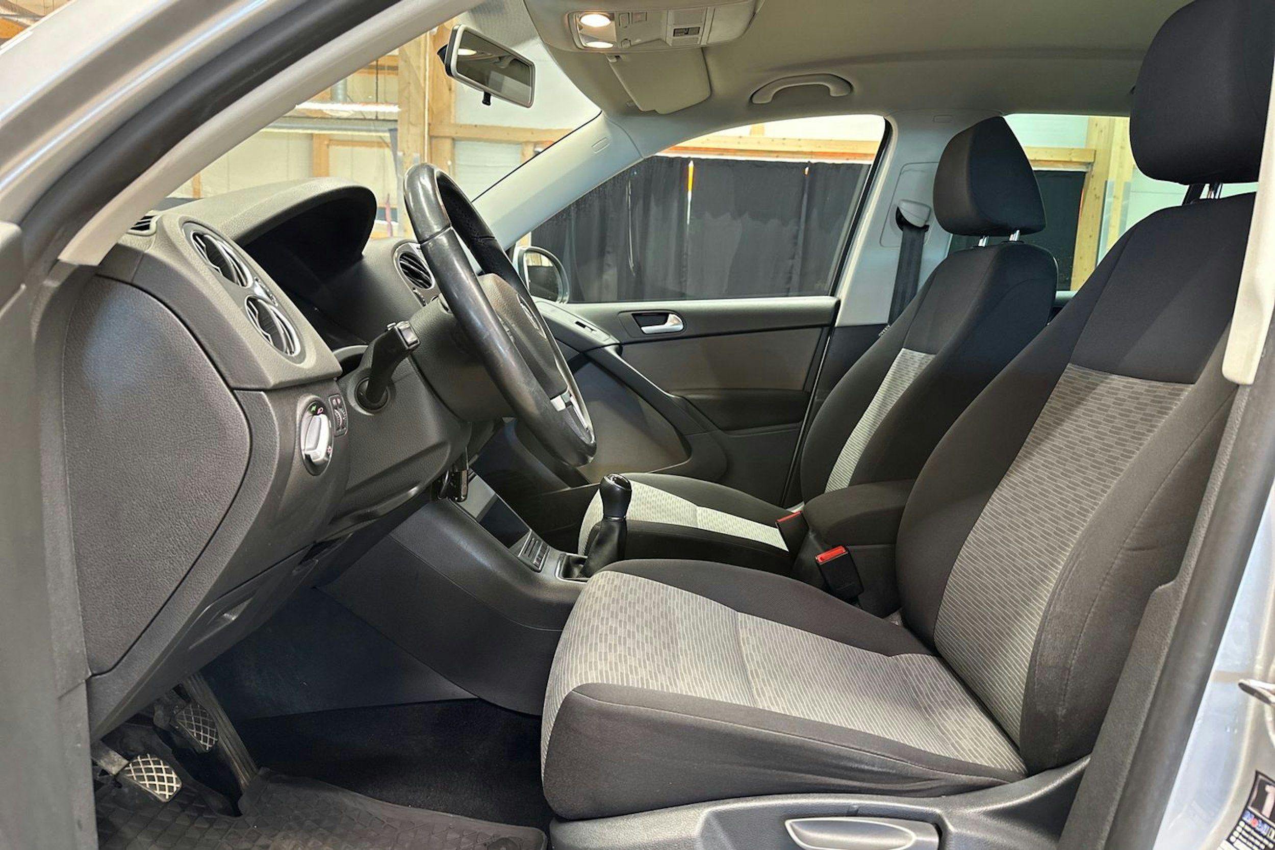 hopea Volkswagen Tiguan 2014 kuva 17.