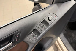 ruskea (beige) Volkswagen Tiguan 2014 kuva 18.