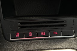 ruskea (beige) Volkswagen Tiguan 2014 kuva 26.