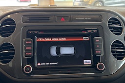 ruskea (beige) Volkswagen Tiguan 2014 kuva 28.