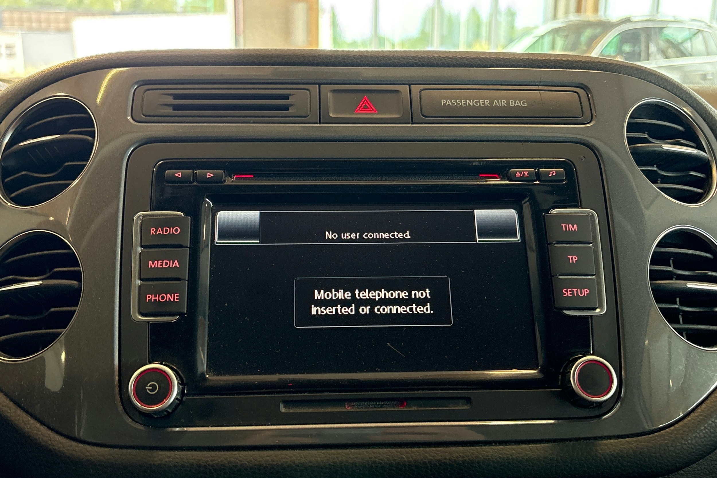 ruskea (beige) Volkswagen Tiguan 2014 kuva 29.