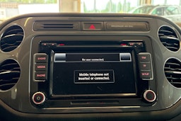 ruskea (beige) Volkswagen Tiguan 2014 kuva 29.