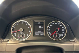 Ruskea (beige) Volkswagen Tiguan 2014 kuva 17.