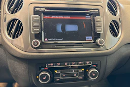 Ruskea (beige) Volkswagen Tiguan 2014 kuva 24.