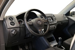 ruskea (beige) Volkswagen Tiguan 2014 kuva 10.