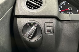 ruskea (beige) Volkswagen Tiguan 2014 kuva 26.
