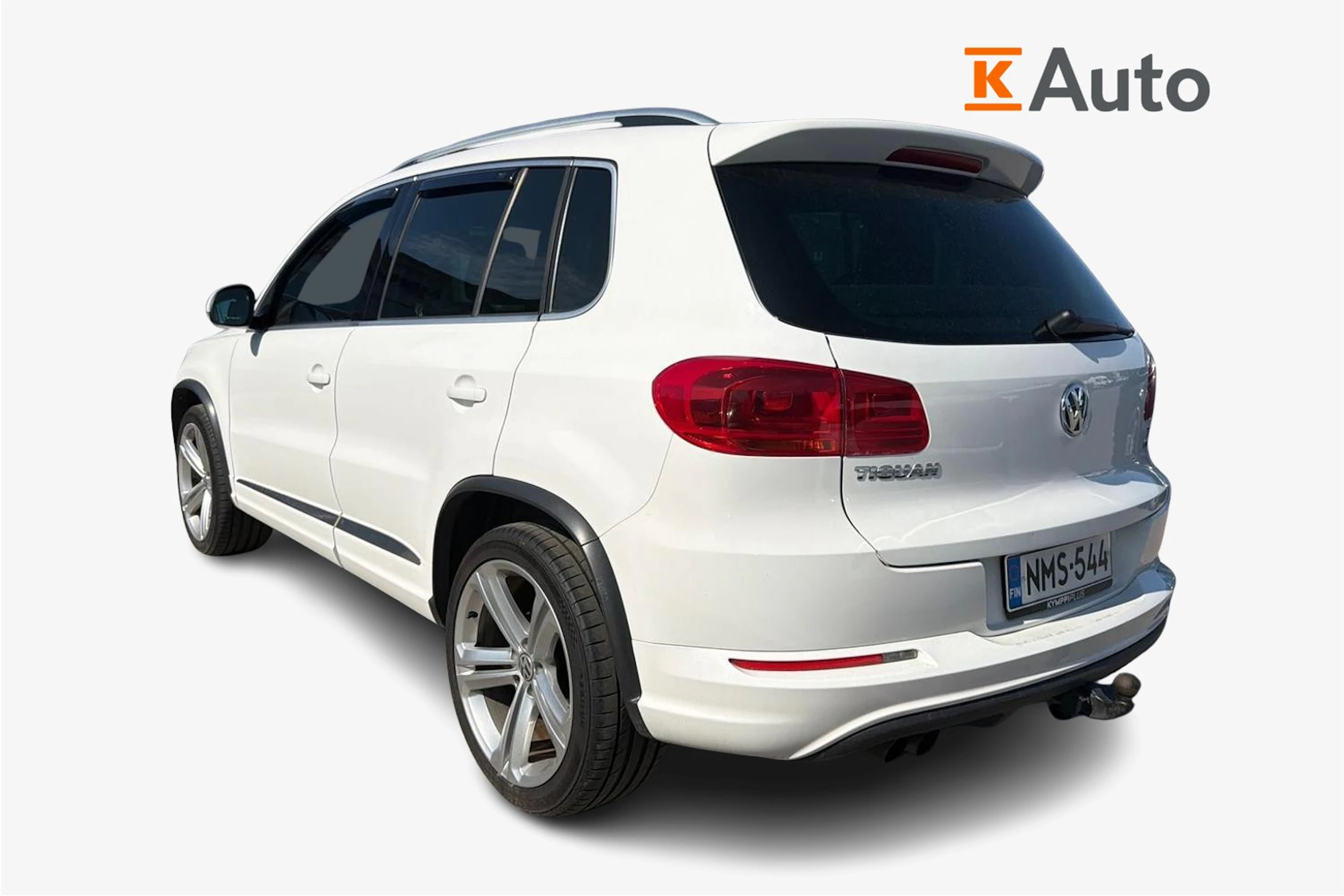 valkoinen Volkswagen Tiguan 2014 kuva 2.