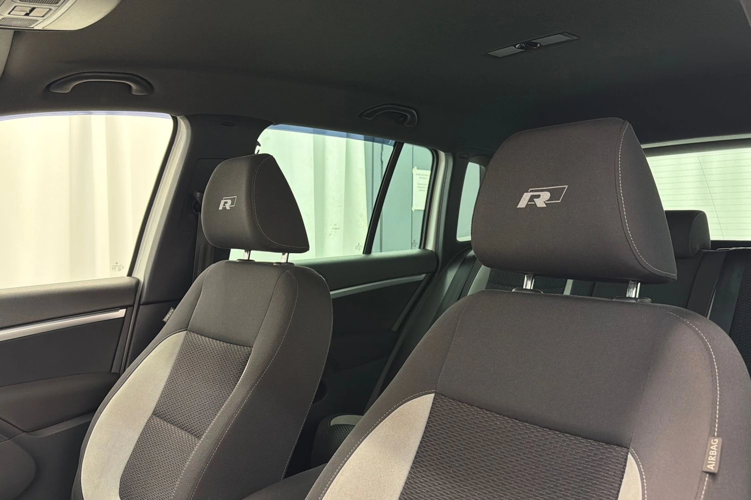 valkoinen Volkswagen Tiguan 2014 kuva 23.