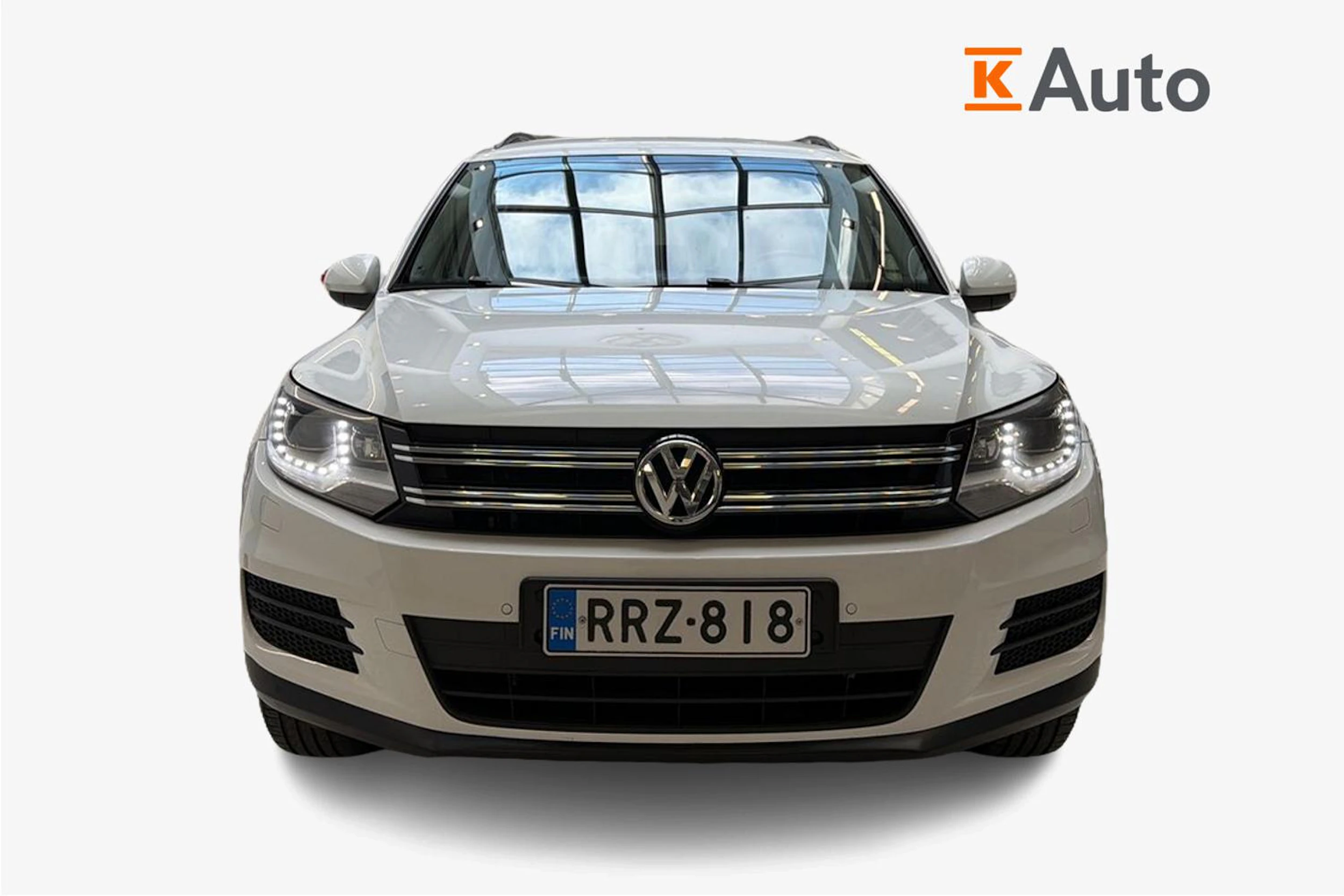 valkoinen Volkswagen Tiguan 2014 kuva 4.