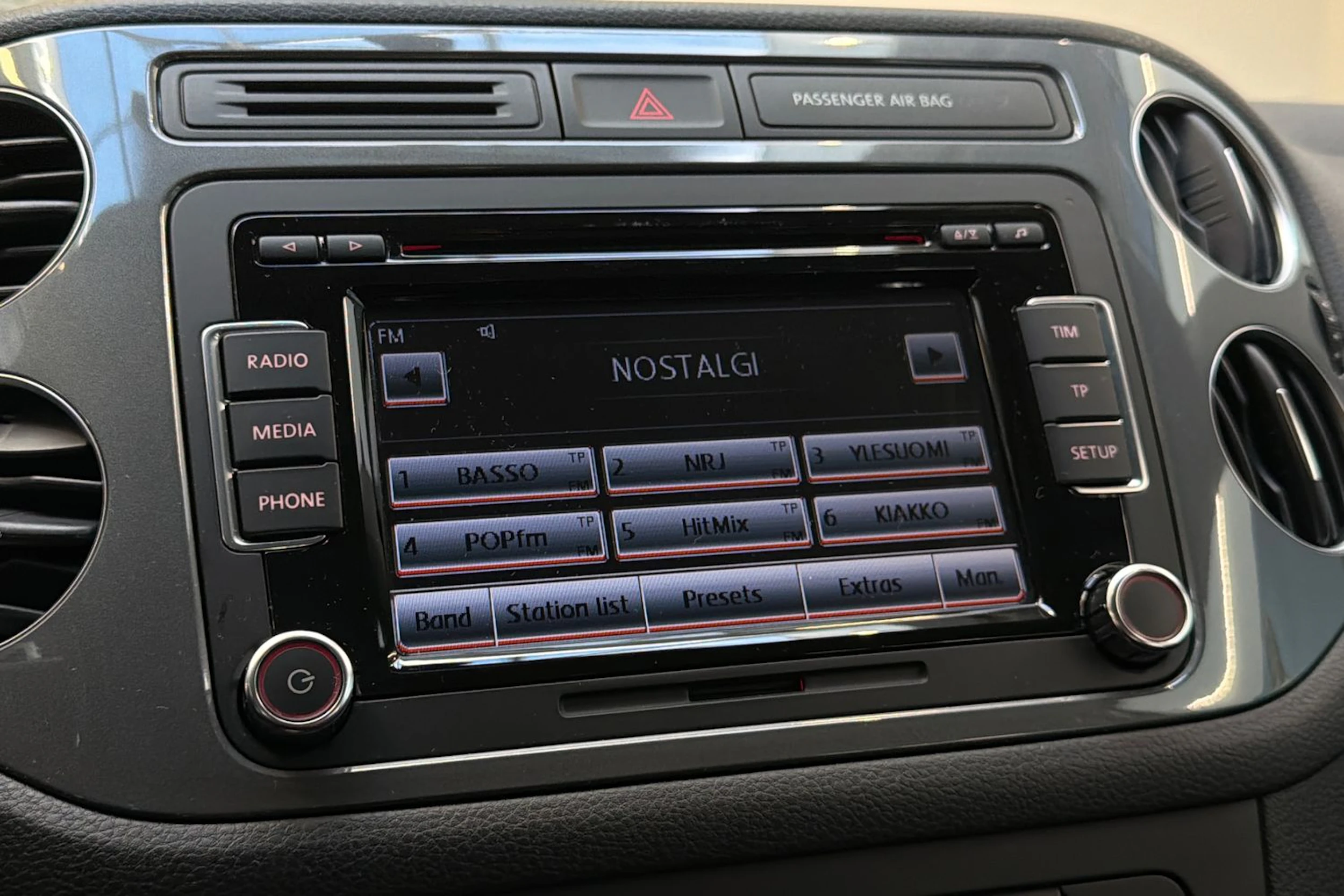 valkoinen Volkswagen Tiguan 2014 kuva 15.