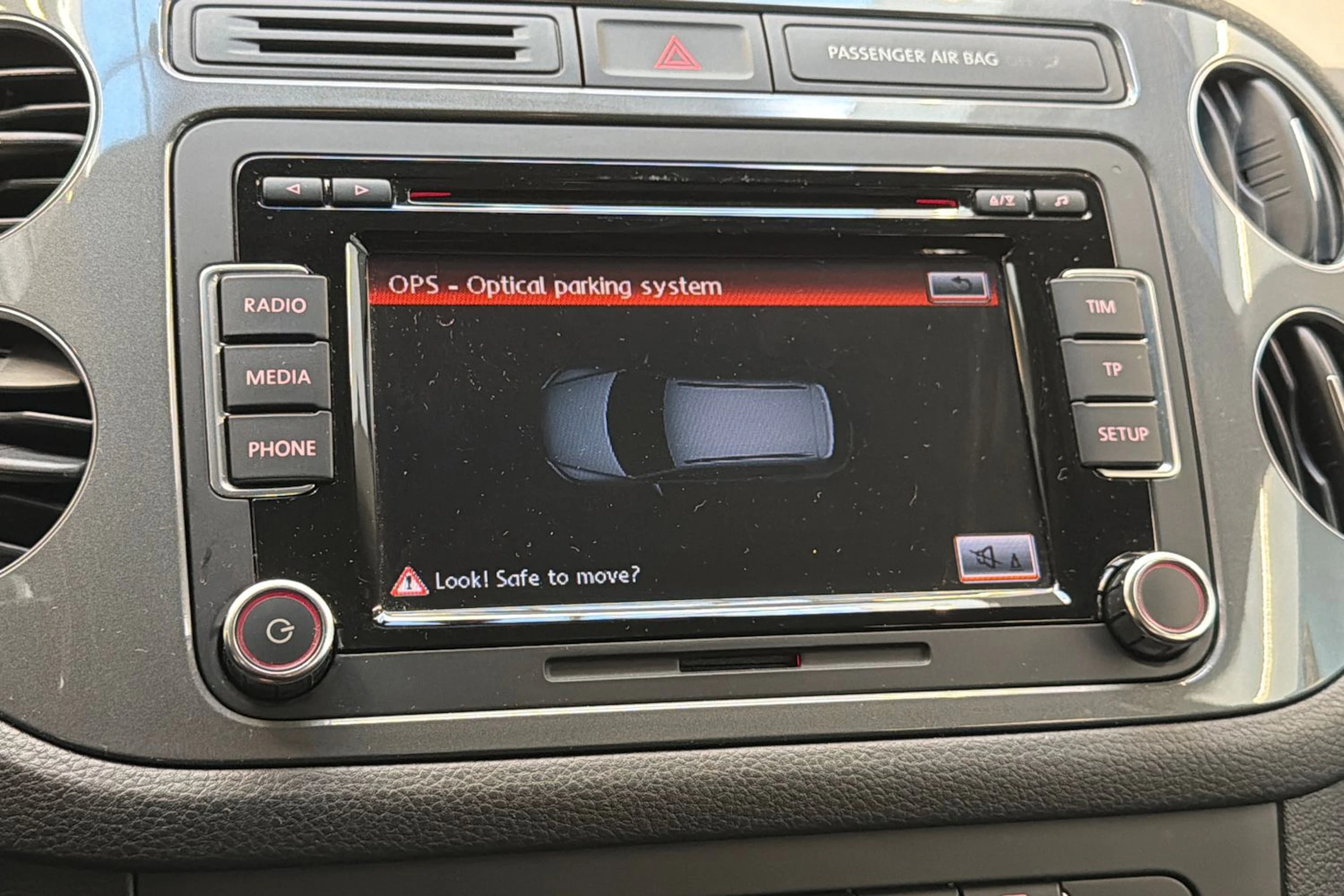valkoinen Volkswagen Tiguan 2014 kuva 17.