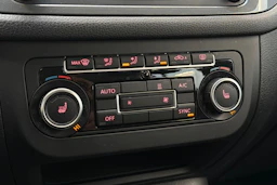 valkoinen Volkswagen Tiguan 2014 kuva 18.