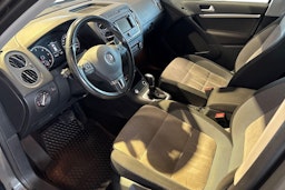 harmaa Volkswagen Tiguan 2014 kuva 7.