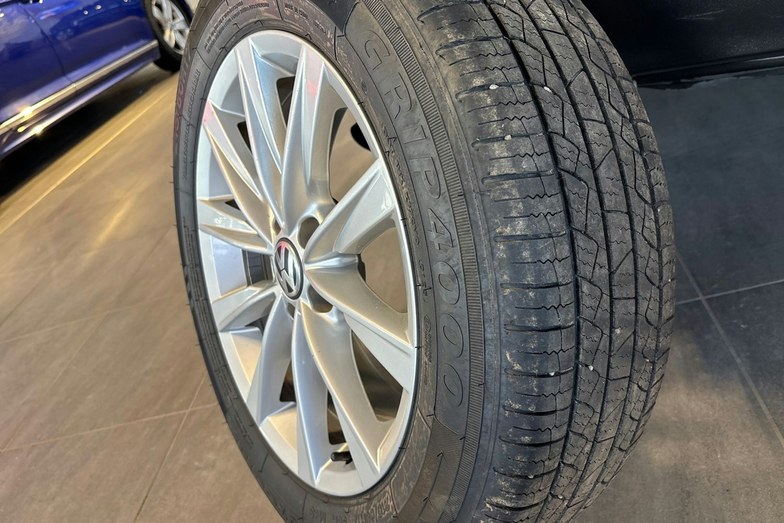 harmaa Volkswagen Tiguan 2014 kuva 19.