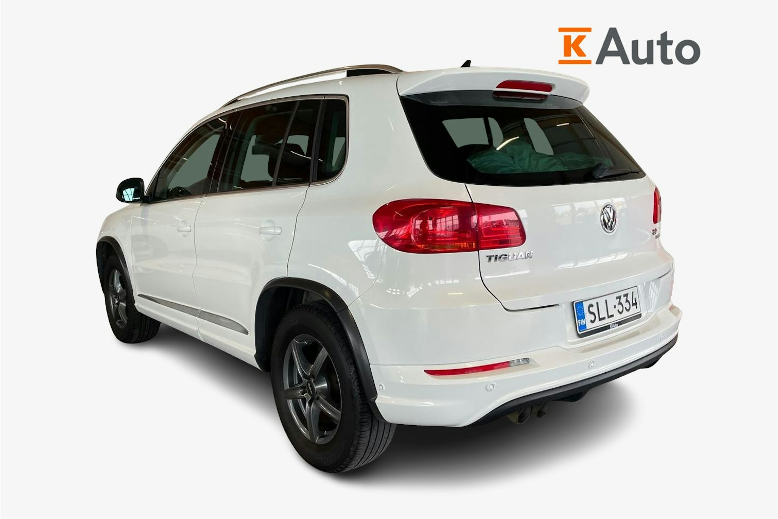 valkoinen Volkswagen Tiguan 2014 kuva 2.