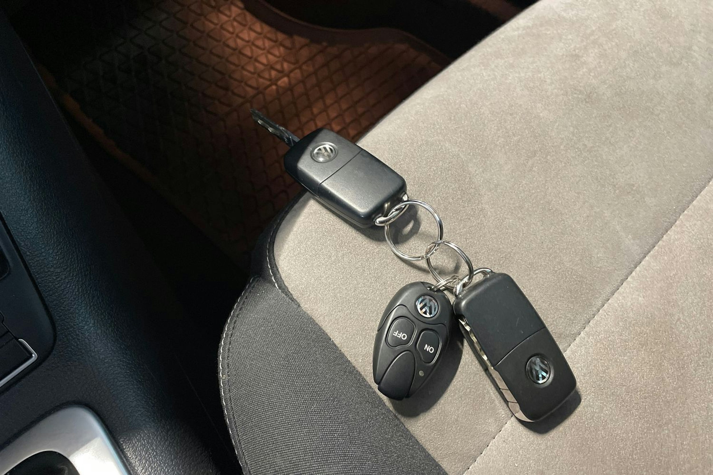valkoinen Volkswagen Tiguan 2014 kuva 17.
