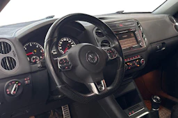 musta Volkswagen Tiguan 2014 kuva 3.