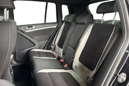 musta Volkswagen Tiguan 2014 kuva 11.