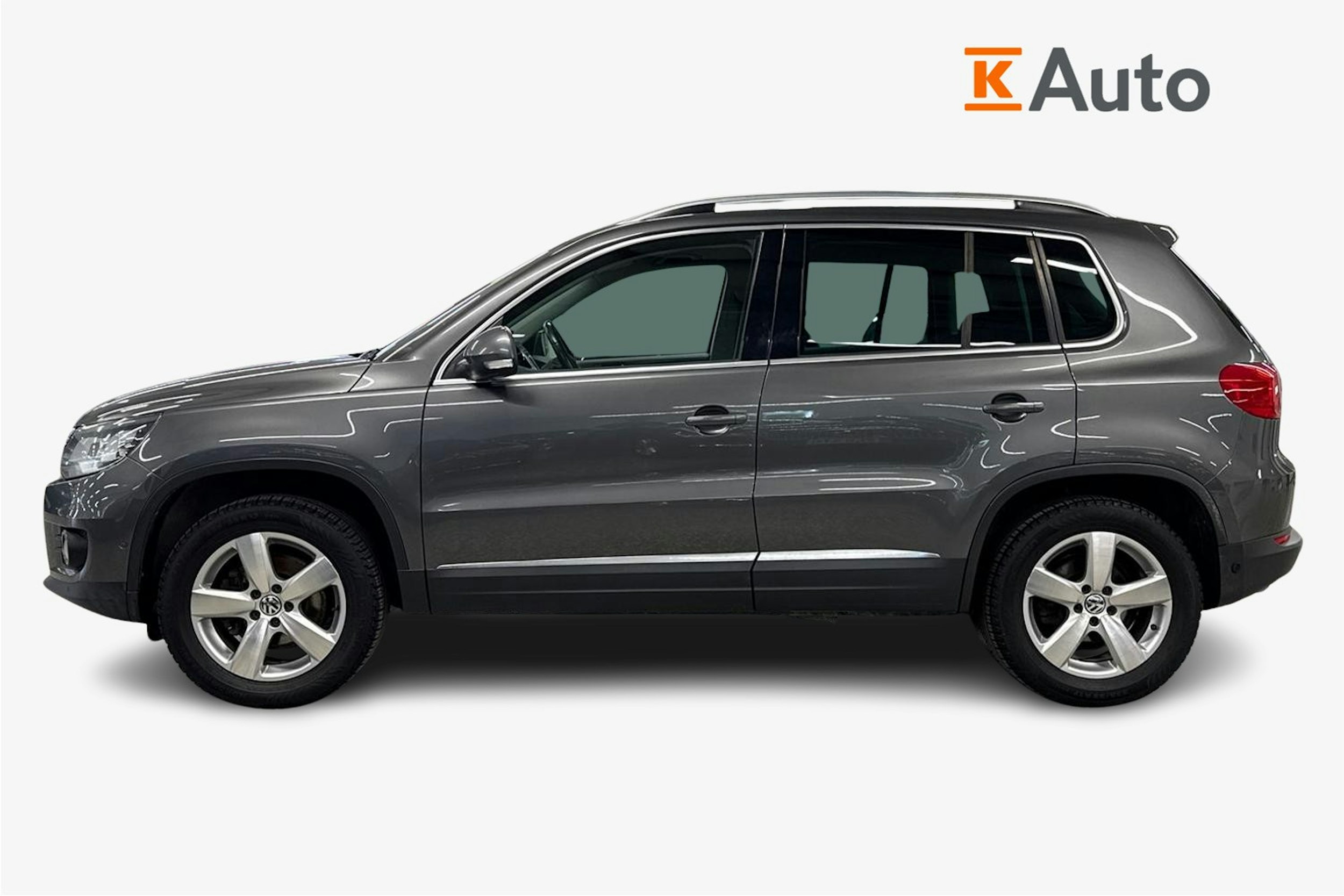 harmaa Volkswagen Tiguan 2014 kuva 6.