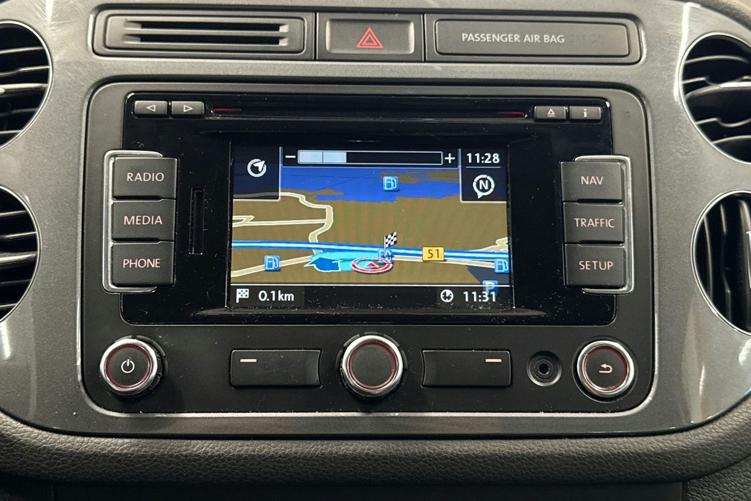 harmaa Volkswagen Tiguan 2014 kuva 24.