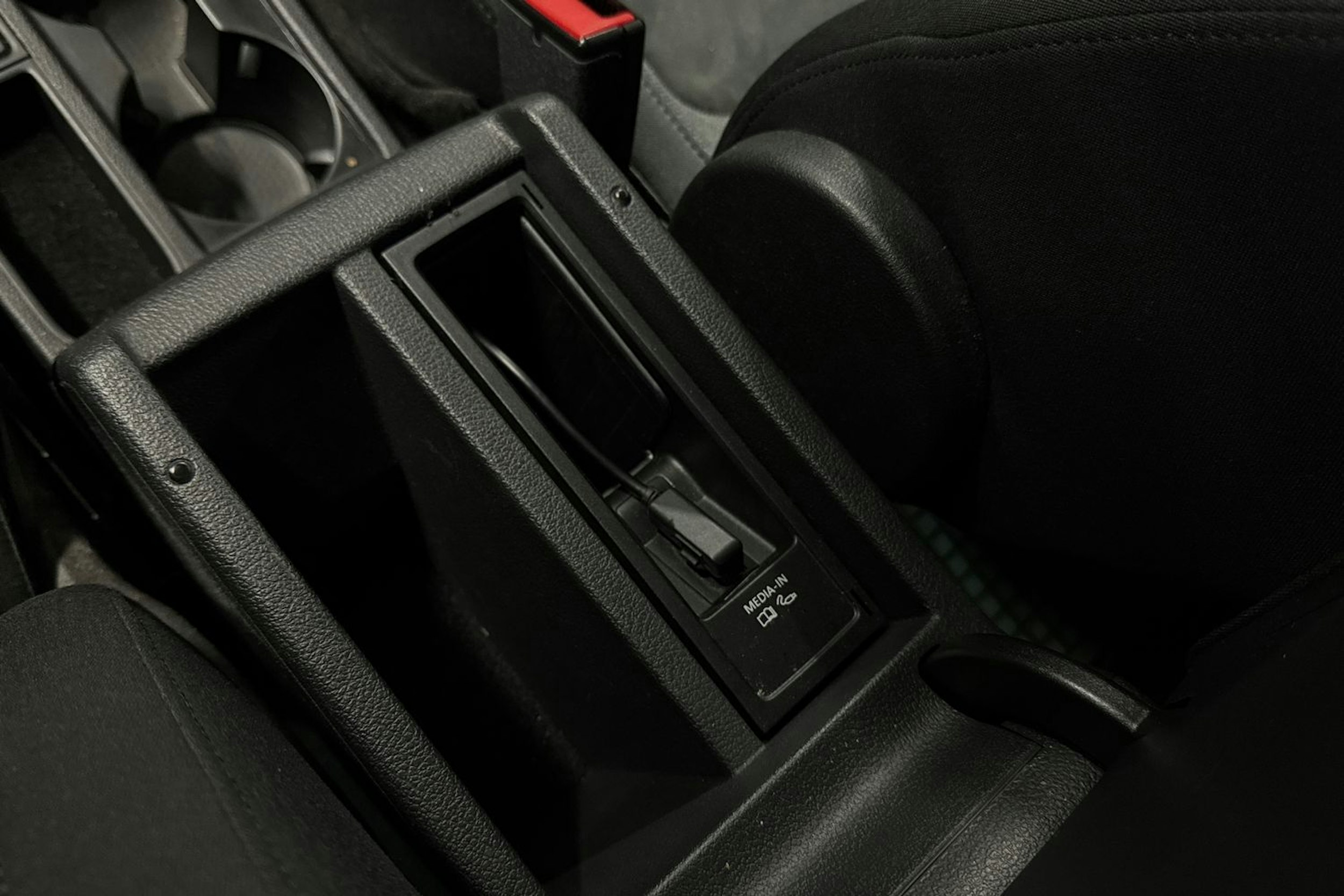 harmaa Volkswagen Tiguan 2014 kuva 29.