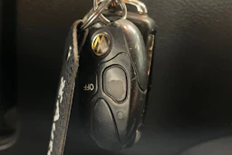 valkoinen Volkswagen Tiguan 2015 kuva 20.