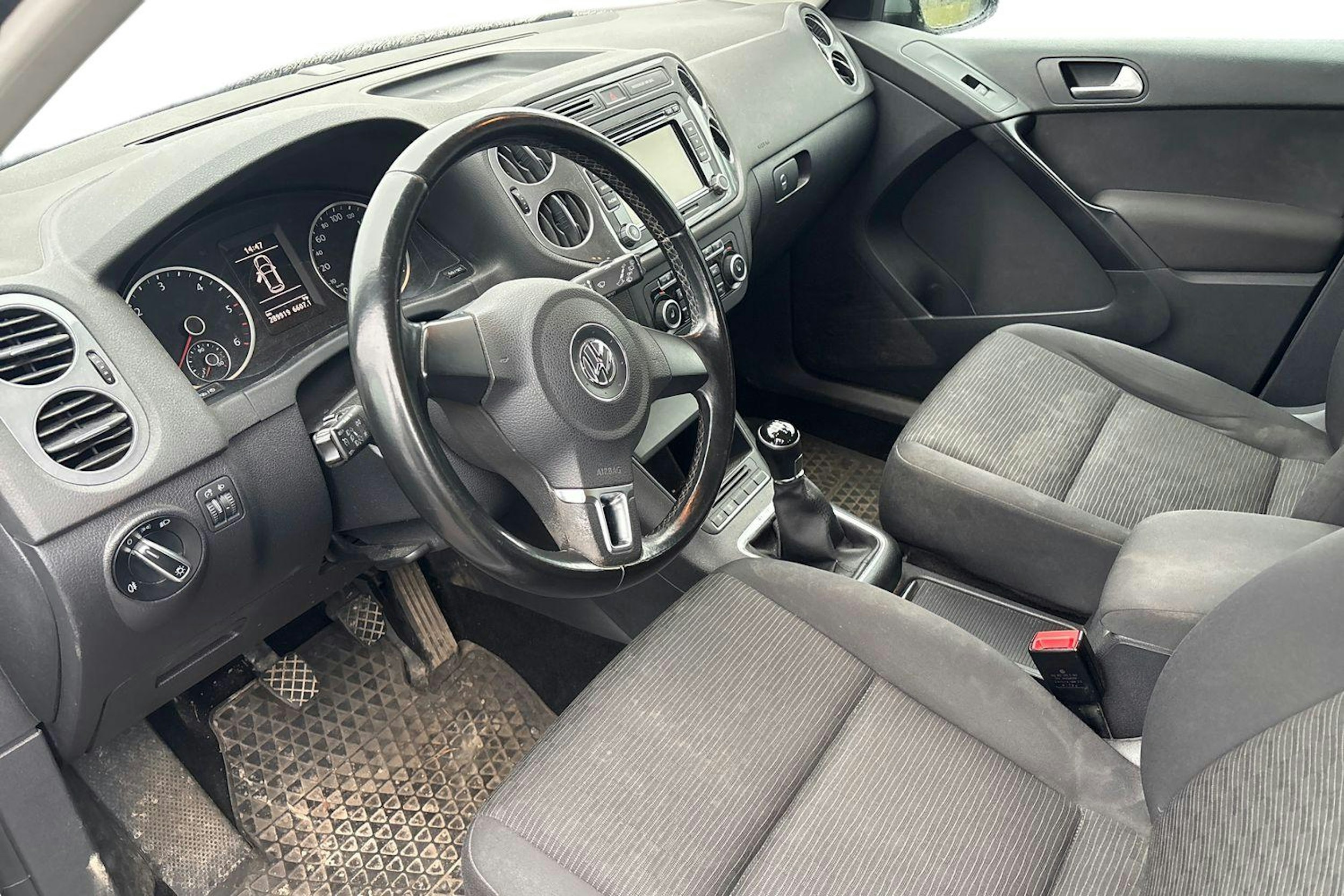 met. hopea Volkswagen Tiguan 2015 kuva 3.