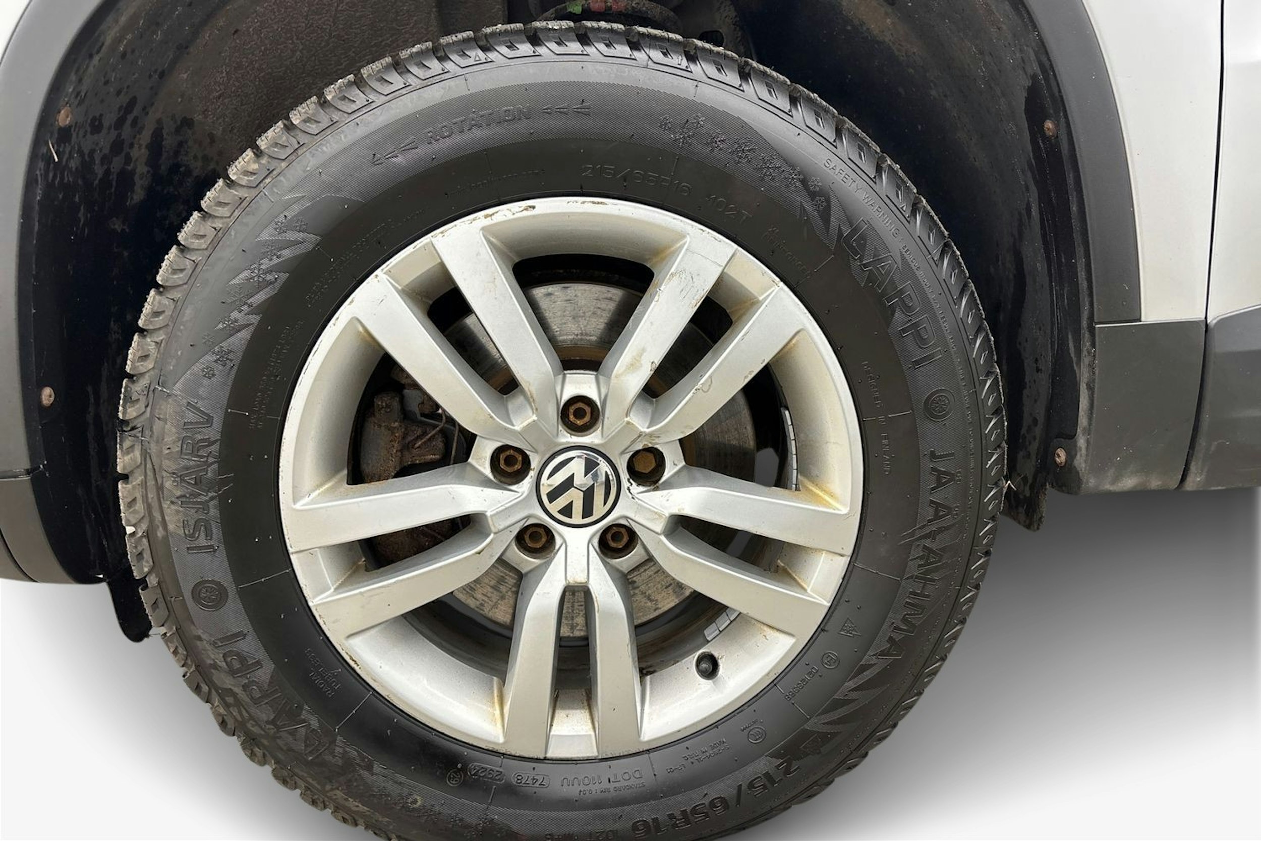 met. hopea Volkswagen Tiguan 2015 kuva 9.