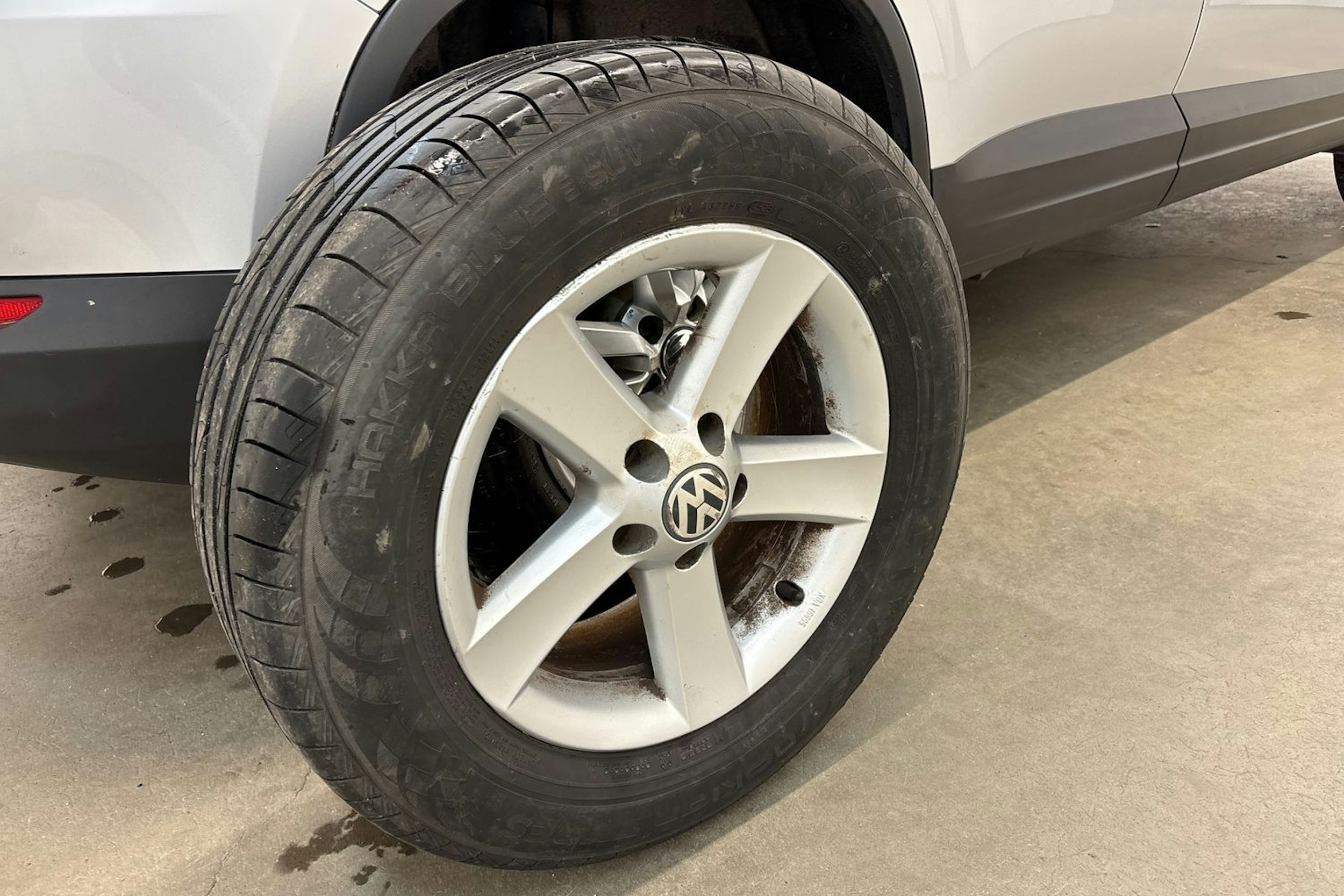 met. hopea Volkswagen Tiguan 2015 kuva 10.