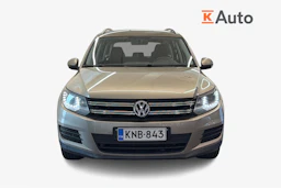 Ruskea (beige) Volkswagen Tiguan 2015 kuva 4.