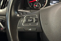 Ruskea (beige) Volkswagen Tiguan 2015 kuva 14.