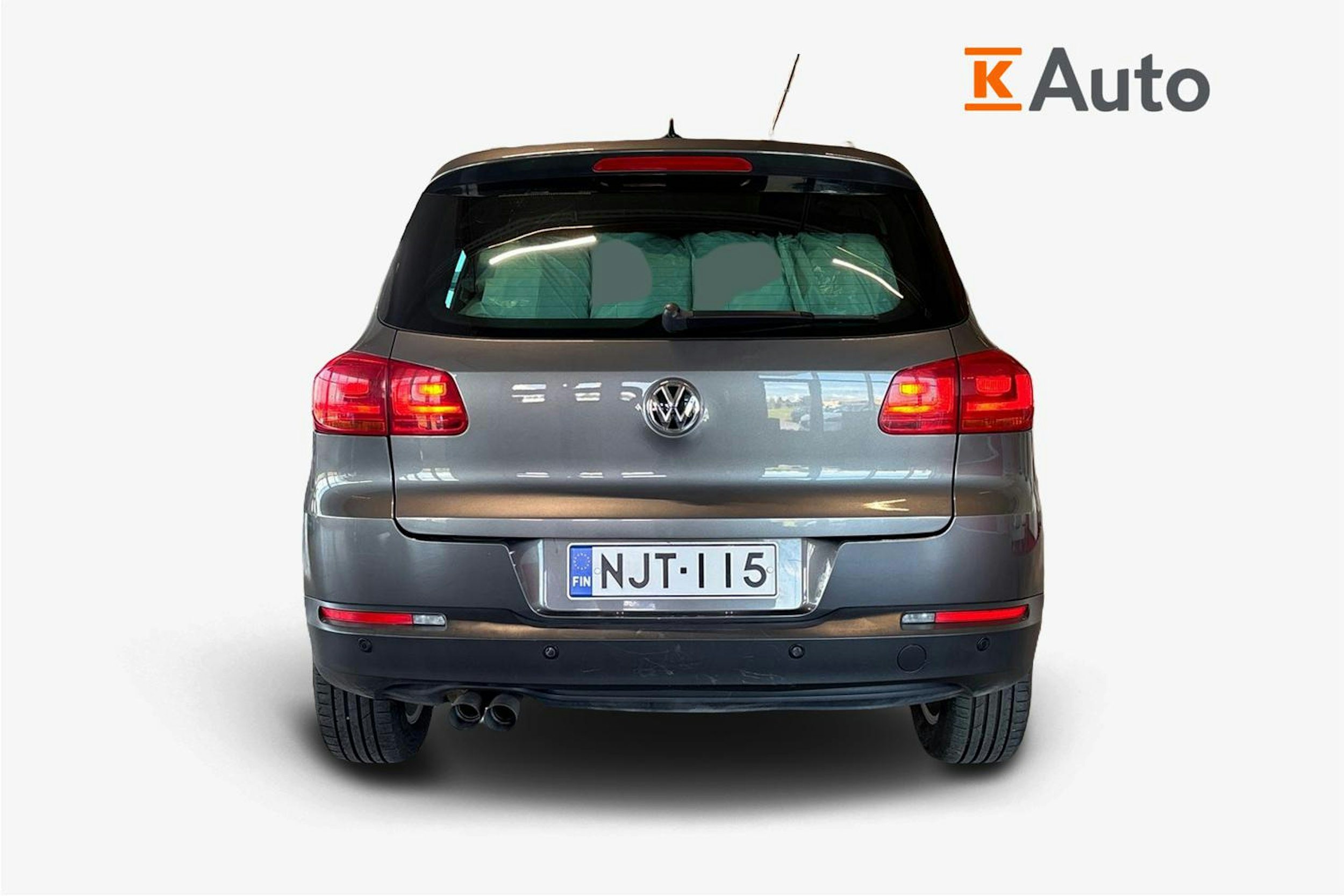 Harmaa Volkswagen Tiguan 2015 kuva 3.