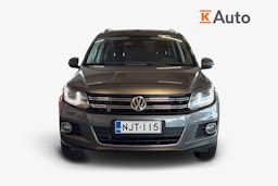 Harmaa Volkswagen Tiguan 2015 kuva 4.