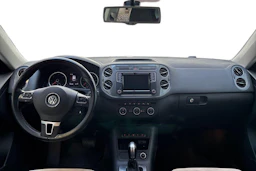 ruskea (beige) Volkswagen Tiguan 2015 kuva 7.