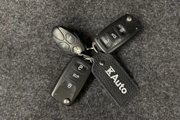met. ruskea (beige) Volkswagen Tiguan 2015 kuva 21.