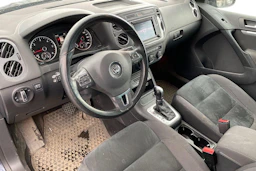 sininen Volkswagen Tiguan 2015 kuva 3.