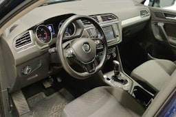 Sininen Volkswagen Tiguan 2016 kuva 7.