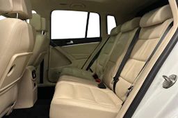 valkoinen Volkswagen Tiguan 2016 kuva 8.