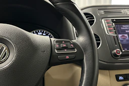 valkoinen Volkswagen Tiguan 2016 kuva 16.