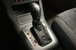 Harmaa Volkswagen Tiguan 2016 kuva 25.