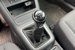 Harmaa Volkswagen Tiguan 2016 kuva 6.