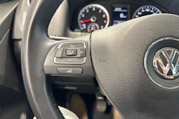 Harmaa Volkswagen Tiguan 2016 kuva 19.